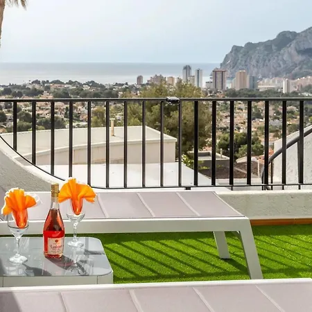 With Jacuzzi In Calp, 70 M², 4 Guests شقة كاليبي